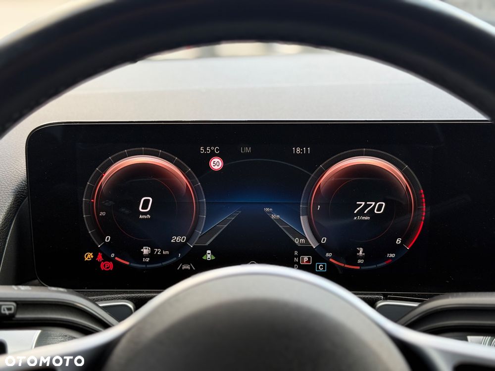 Mercedes-Benz GLB 200 d 8G-DCT Progressive - 15