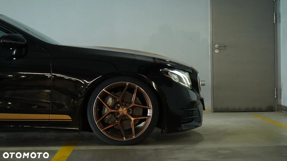 Mercedes-Benz Klasa E 450 4Matic 9G-TRONIC Night Edition - 20