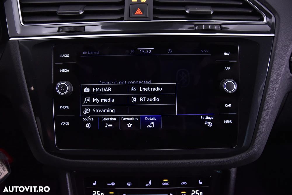 Volkswagen Tiguan - 22