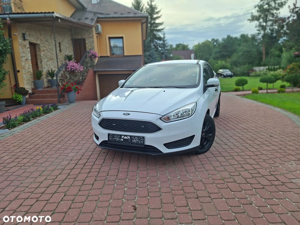 Ford Focus 1.6 Ambiente Start - 1