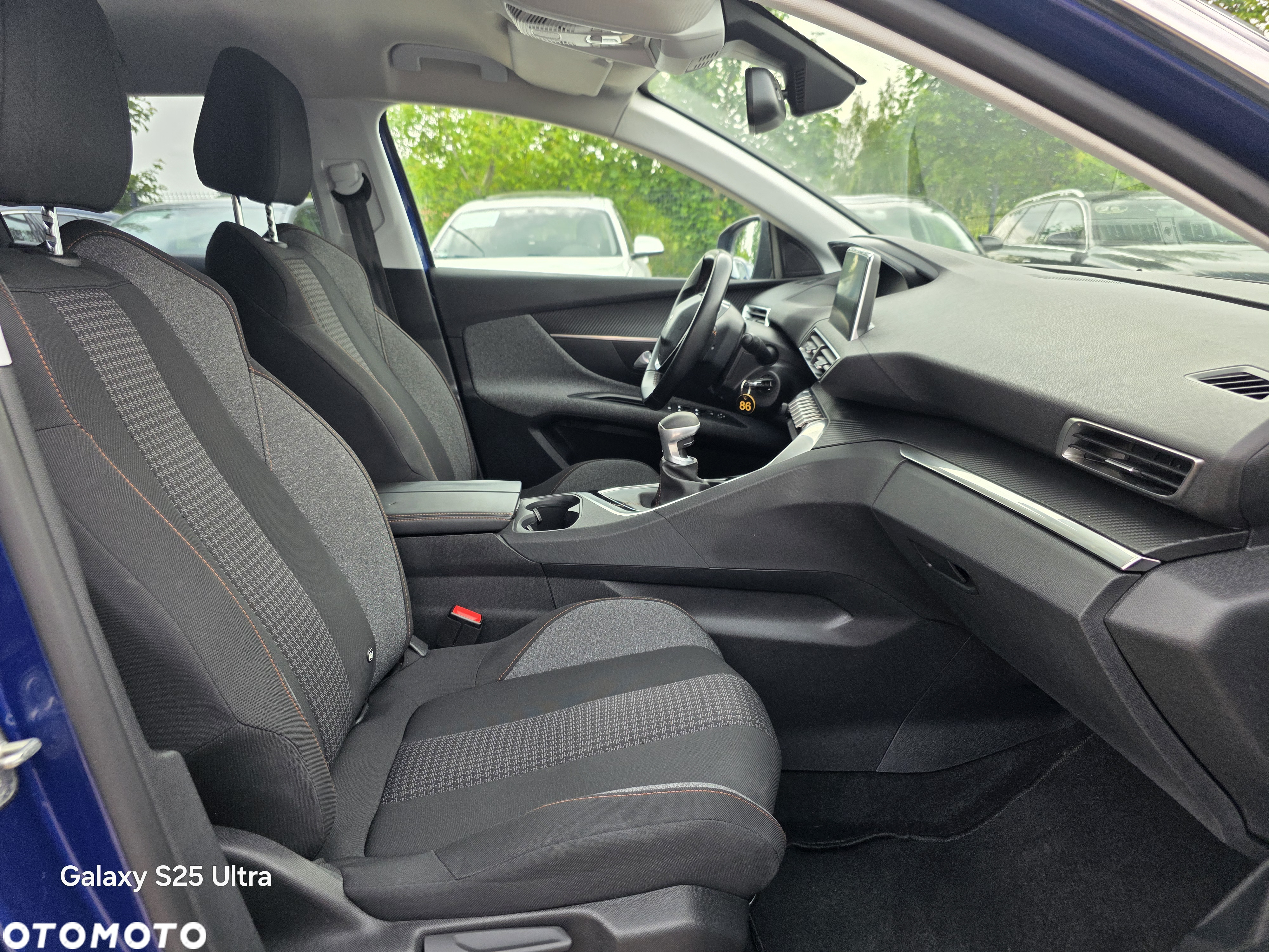 Peugeot 3008 - 18