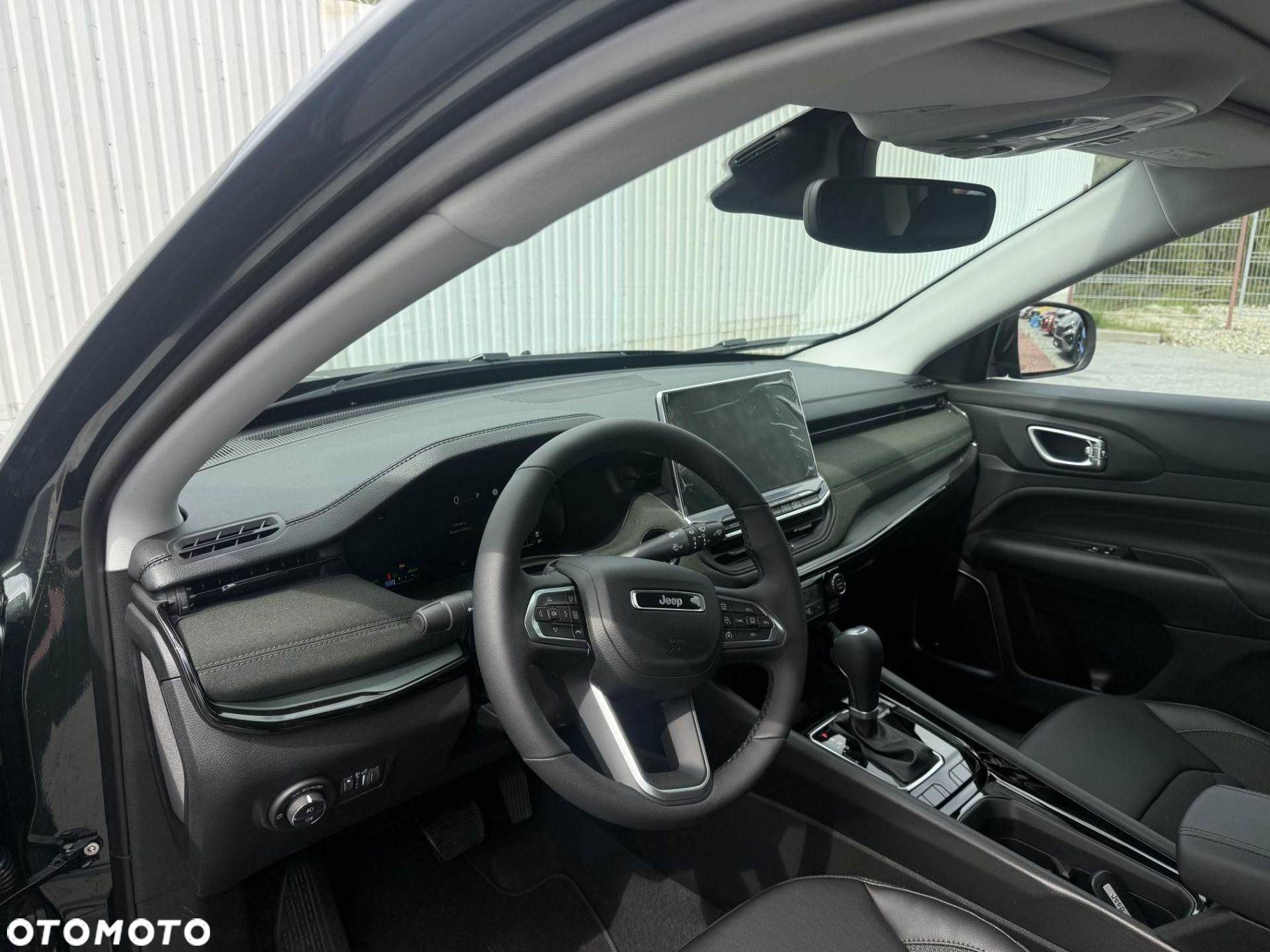 Jeep Compass - 9