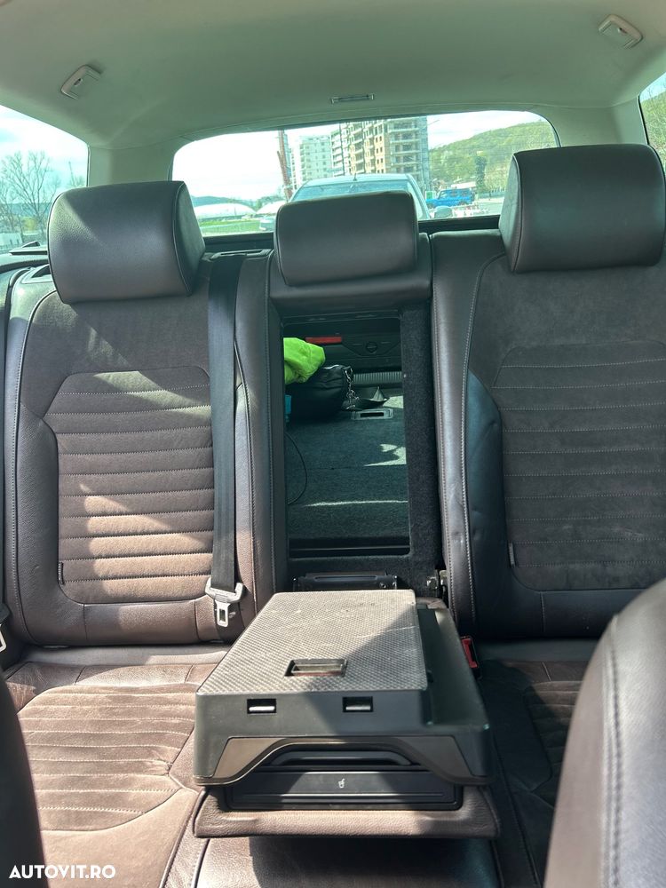 Volkswagen Passat 2.0 TDI BlueMotion Technology DSG Highline - 7