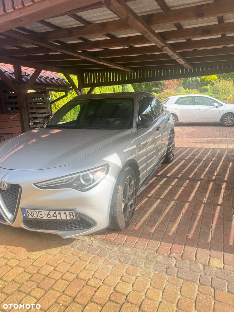 Alfa Romeo Stelvio - 3
