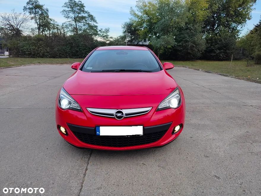 Opel Astra IV GTC 1.6 T Sport - 21