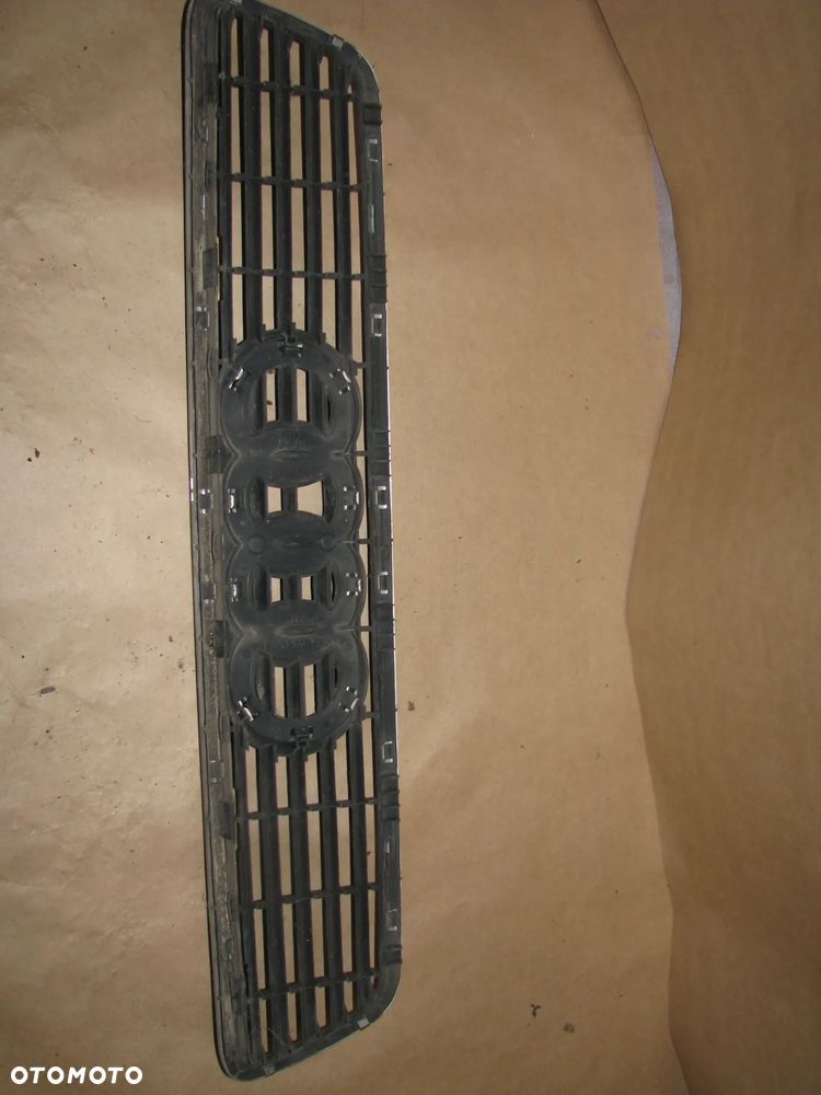 ATRAPA  GRILL AUDI A4 B5 8D0853651J - 6