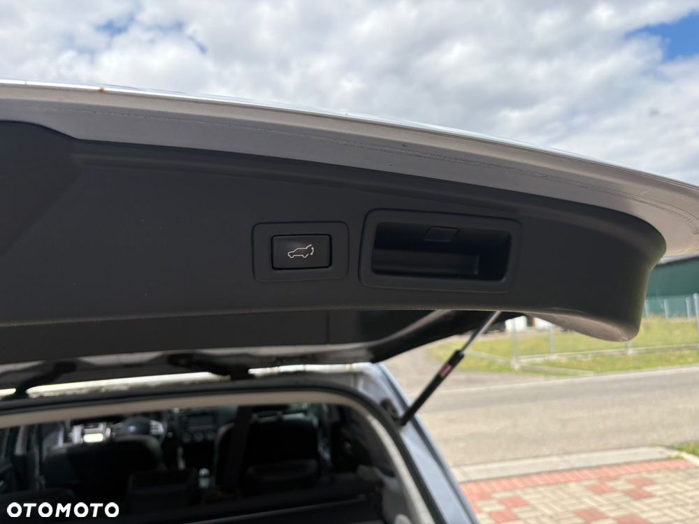 Subaru Forester 2.0D Edition - 14