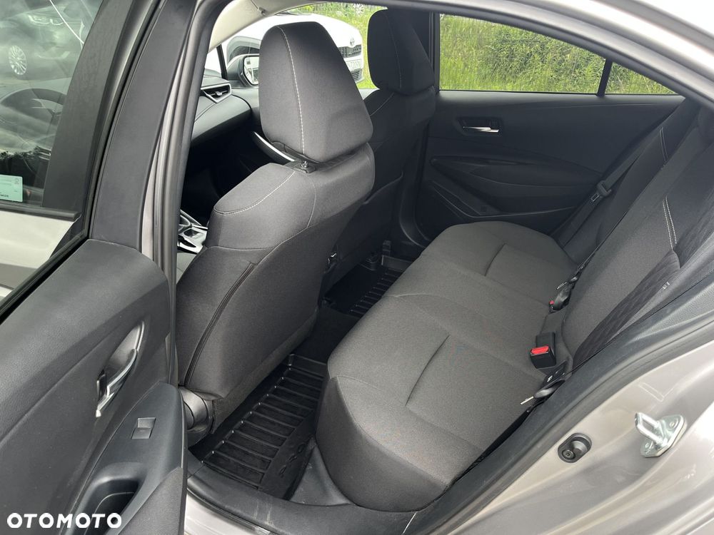 Toyota Corolla - 18