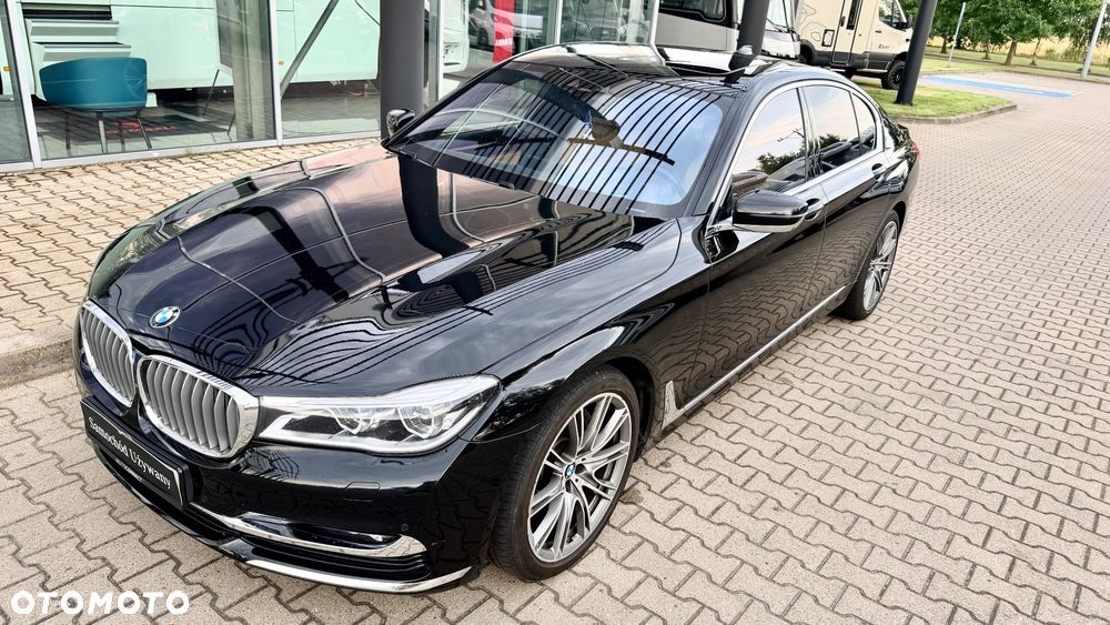 BMW Seria 7 740Ld xDrive sport - 30