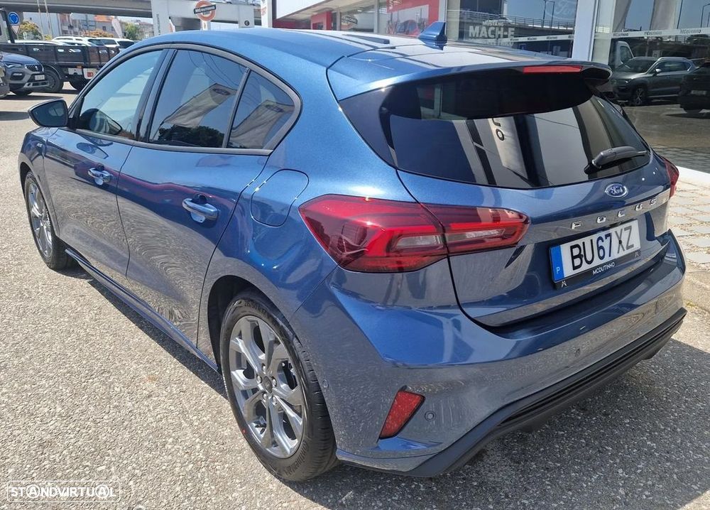 Ford Focus 1.0 EcoBoost MHEV ST-Line - 4