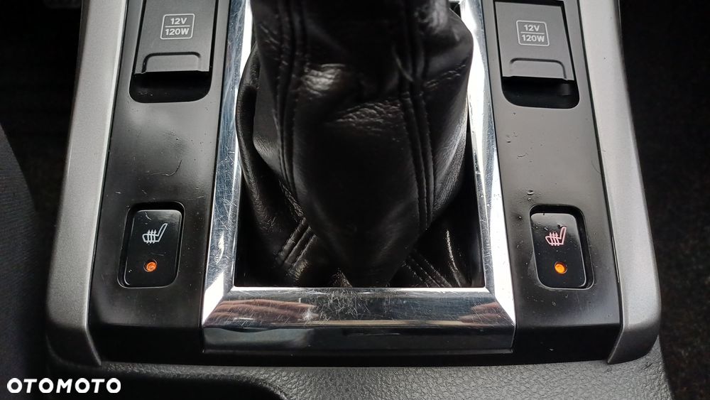 Suzuki Grand Vitara 2.0 Comfort - 25