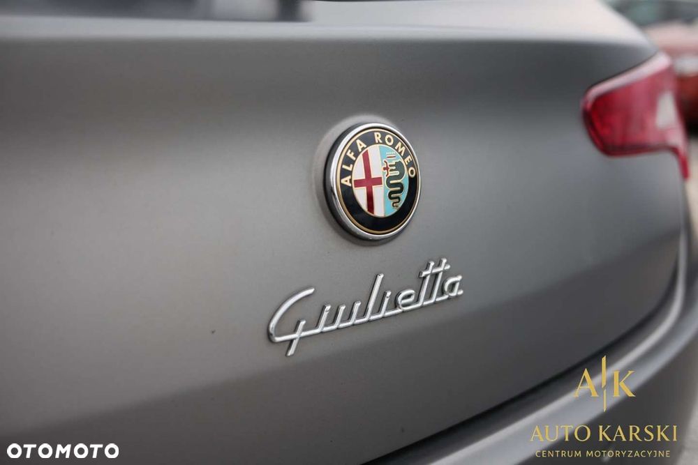 Alfa Romeo Giulietta - 12