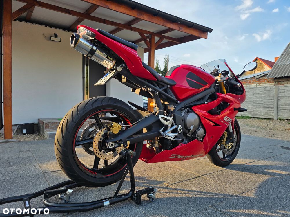 Triumph Daytona - 19