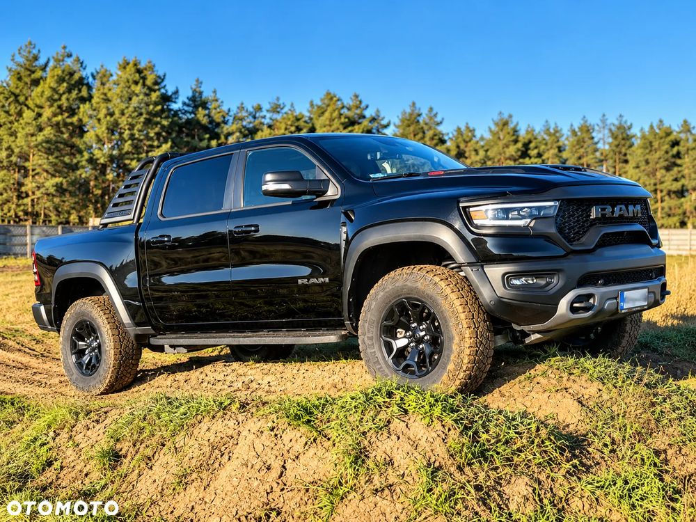 Dodge RAM TRX - 4