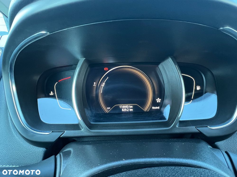 Renault Scenic ENERGY dCi 110 EXPERIENCE - 17