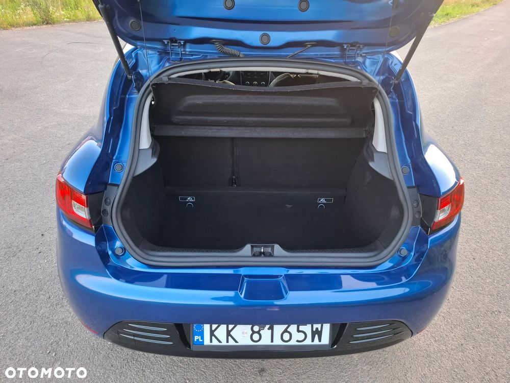 Renault Clio 1.2 16V Limited Plus - 26