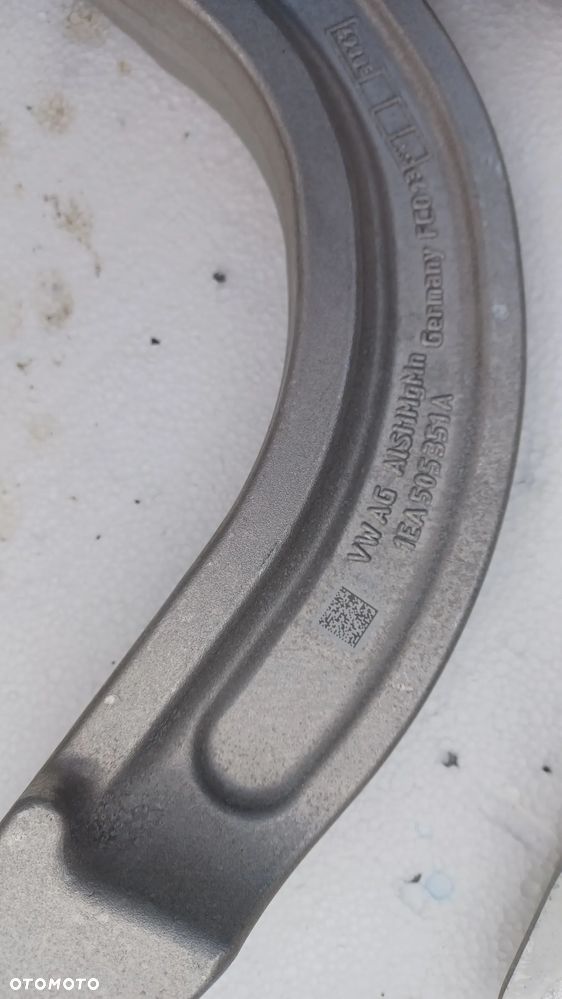 AUDI Q4 E-TRON SLINE NOWY ORYGINALNY WAHACZ TYŁ 1EA505323A 1EA505351 - 2