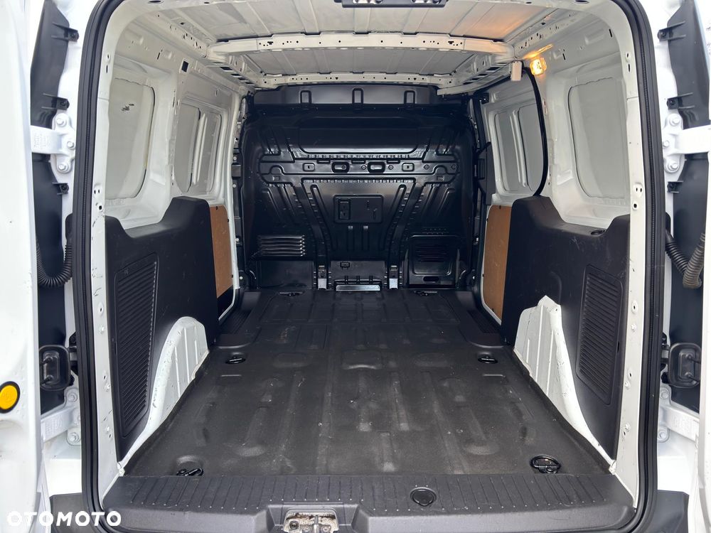 Ford Transit Connect - 10