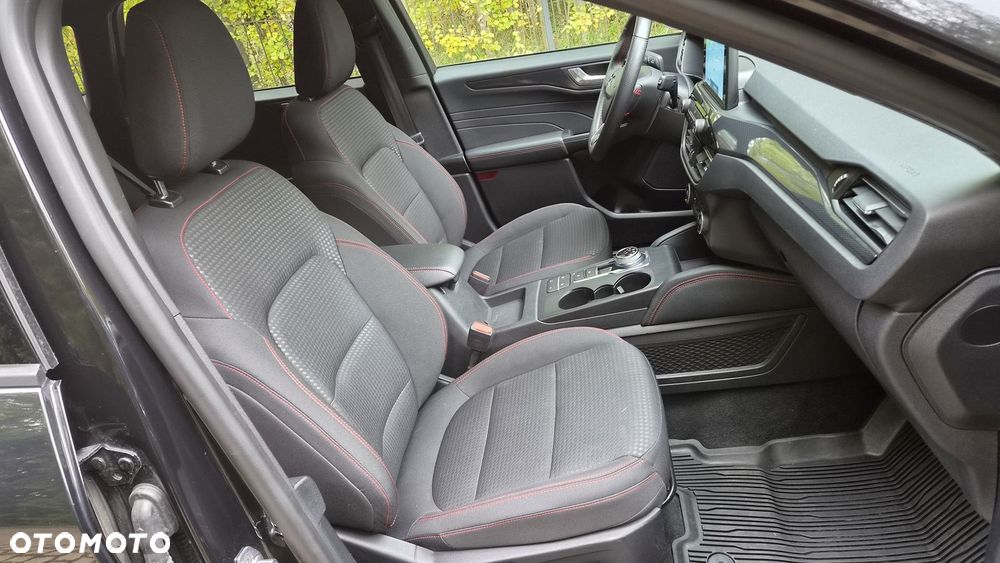 Ford Kuga 2.5 FHEV FWD ST-Line - 21