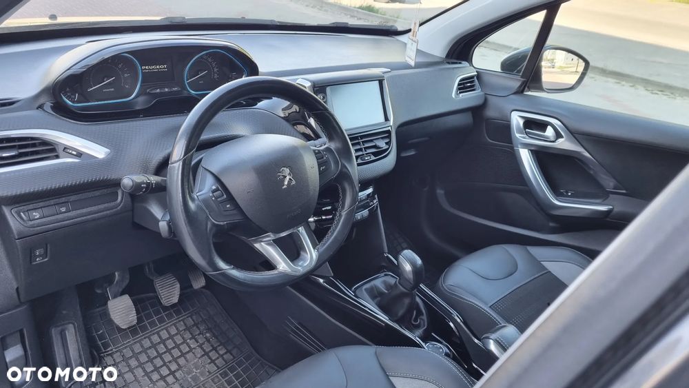 Peugeot 2008 PureTech 110 Stop&Start Style - 5
