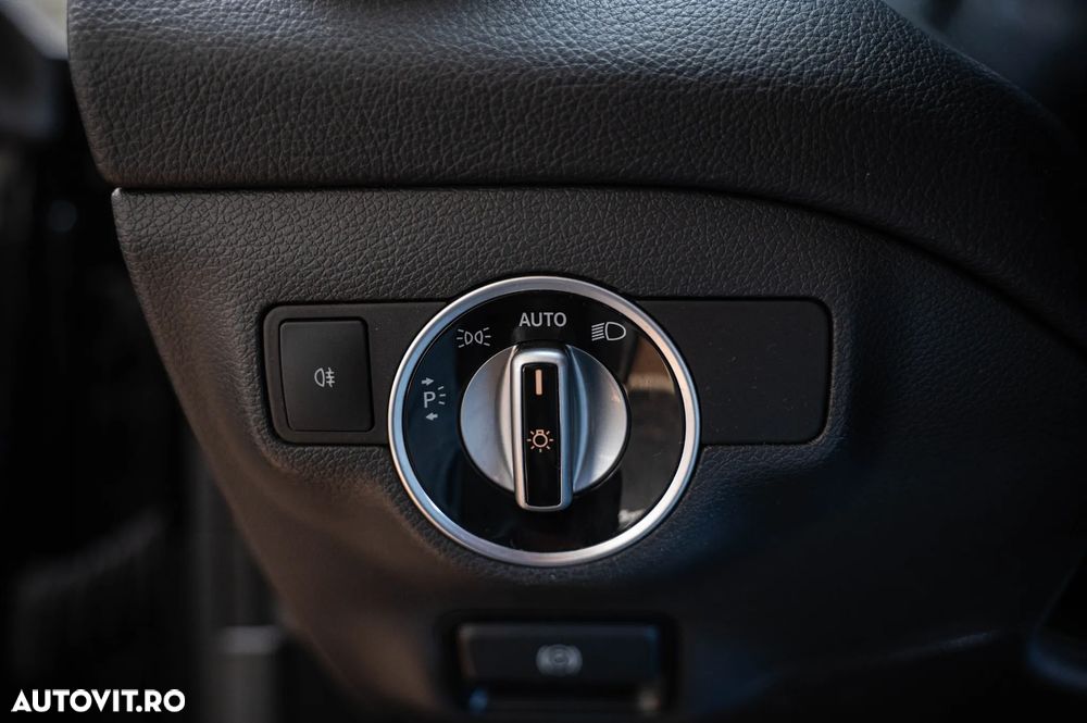 Mercedes-Benz CLA 180 d 7G-DCT AMG Line - 26