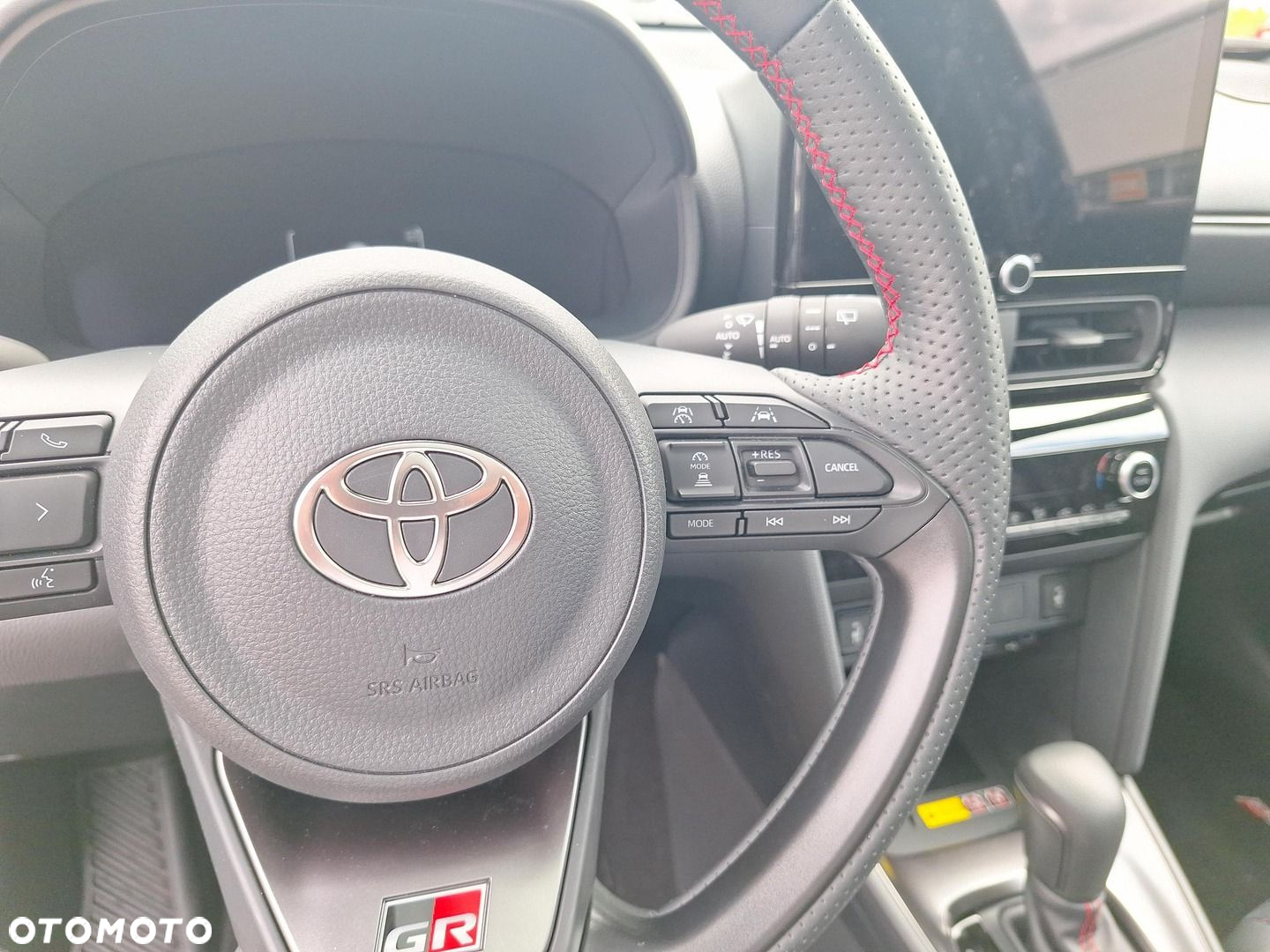 Toyota Yaris Cross - 21