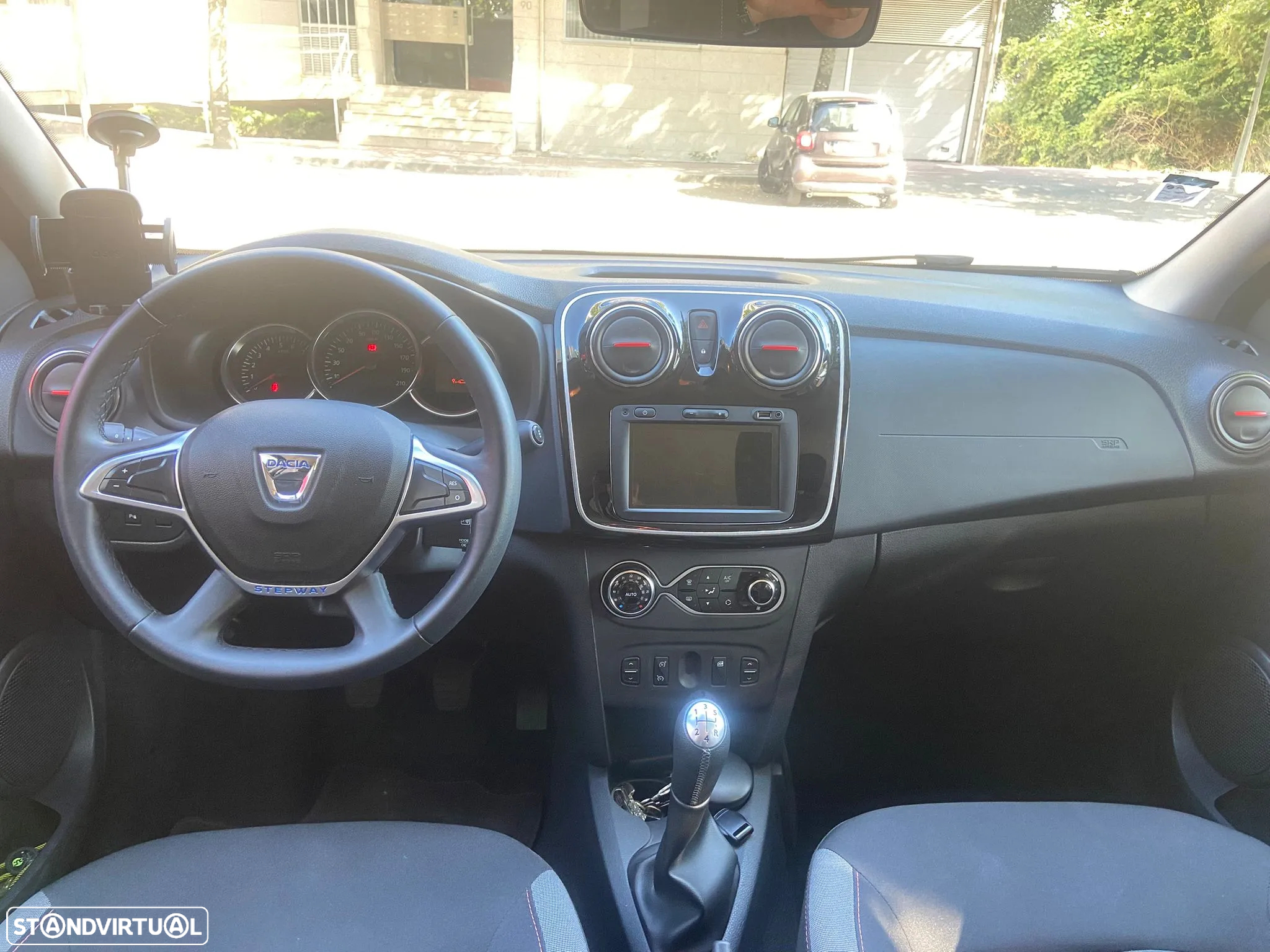 Dacia Sandero 0.9 TCe Stepway - 8