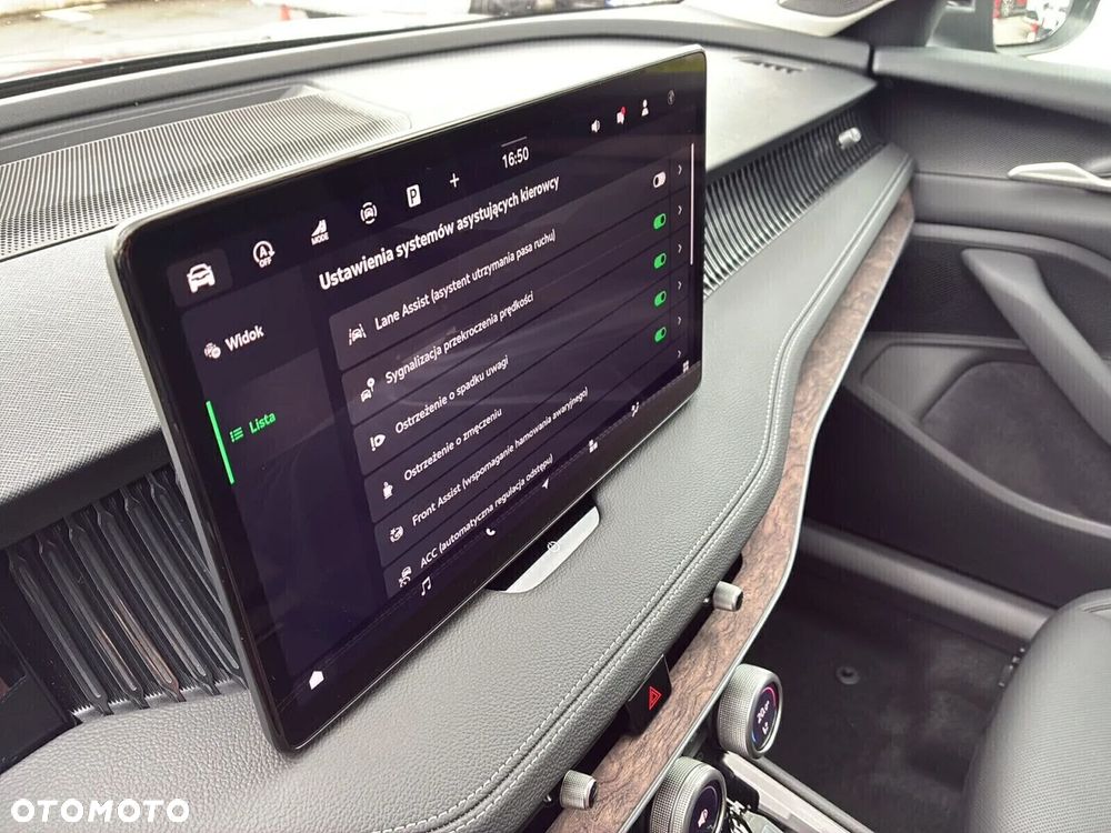 Skoda Superb - 16