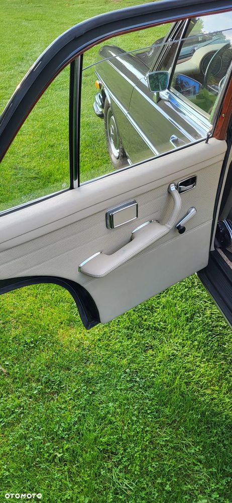 Mercedes-Benz 280 - 7