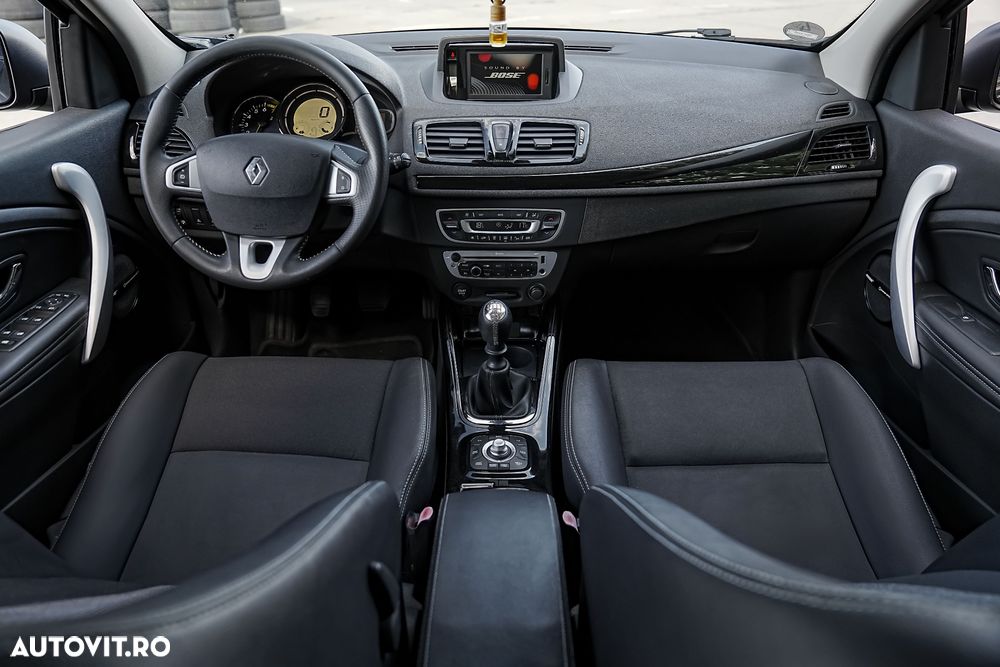 Renault Megane ENERGY TCe 130 Start & Stop Bose Edition - 6