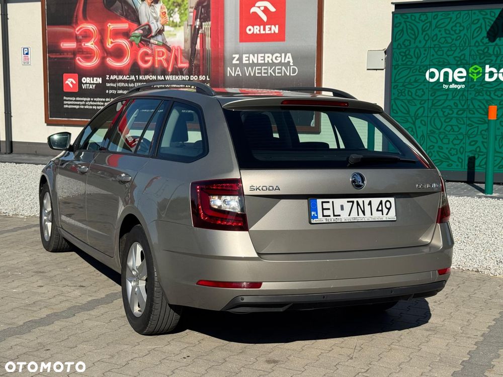 Skoda Octavia 2.0 TDI Sportline DSG - 7