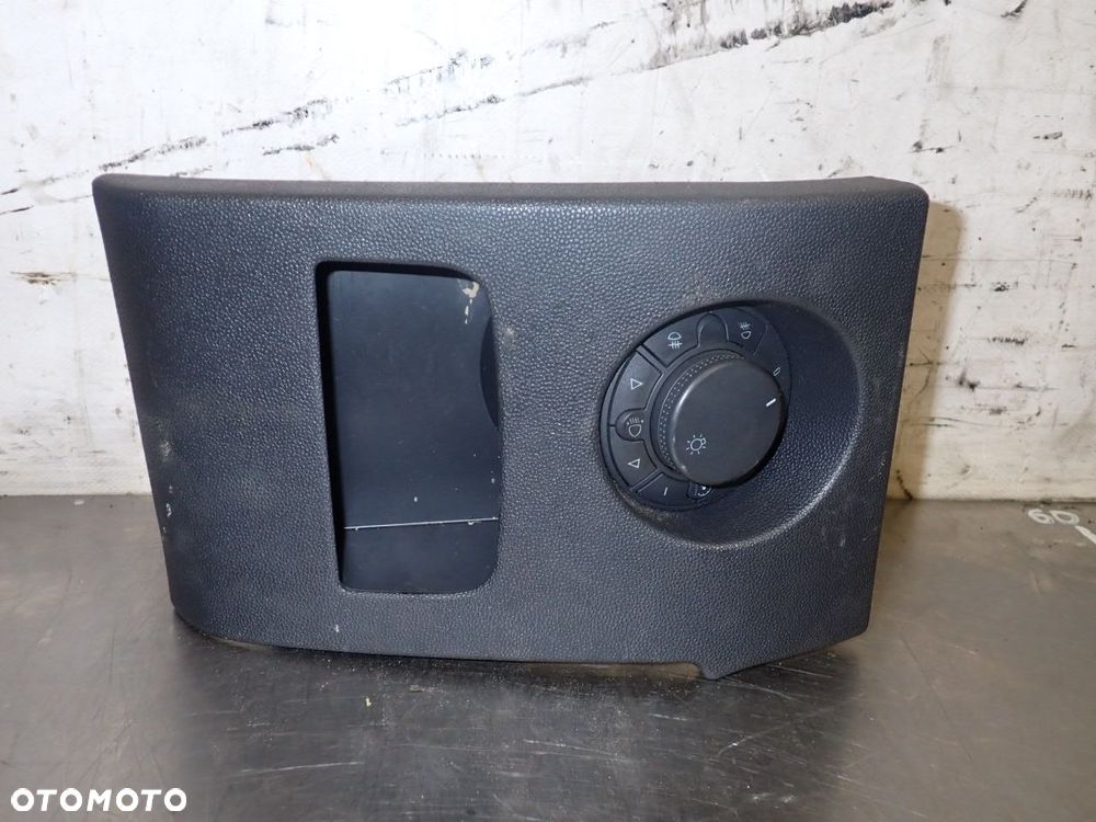 PRZEŁĄCZNIK ŚWIATEŁ OPEL CORSA D 1.3CDTI 13249396   13204952   13228683 - 2