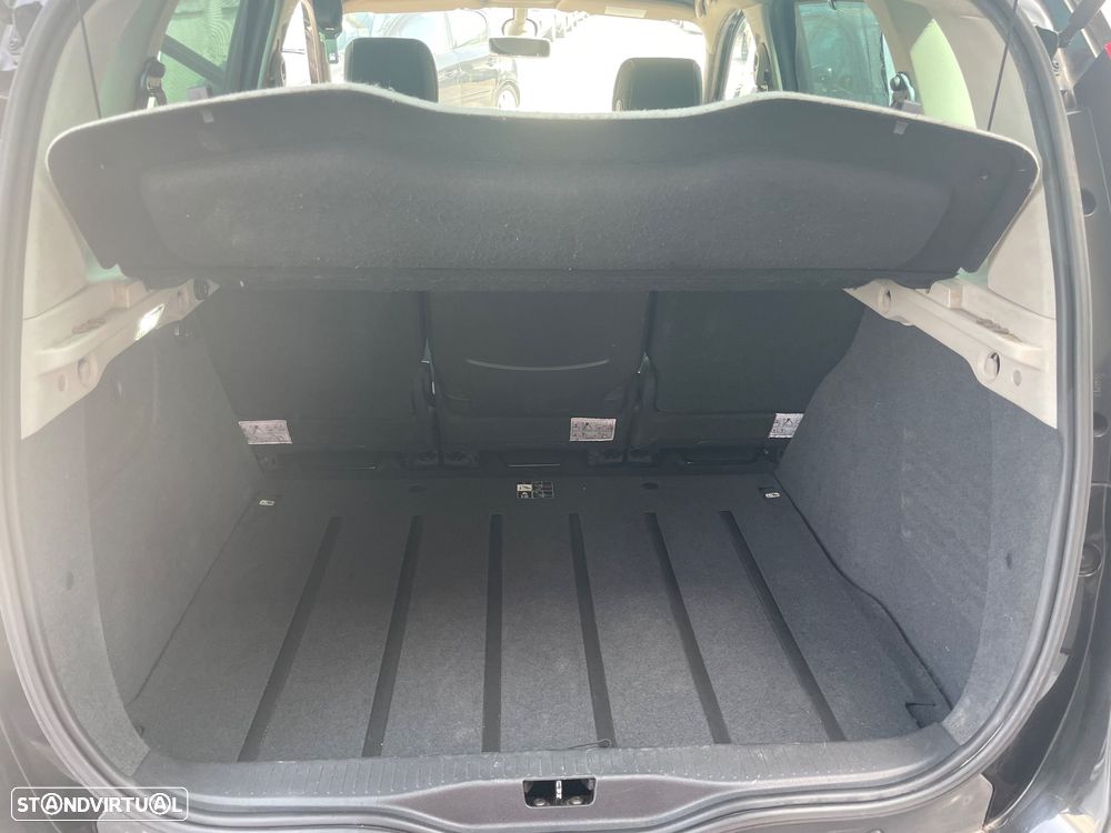 Renault Scénic 1.5 dCi Dynamique S - 20