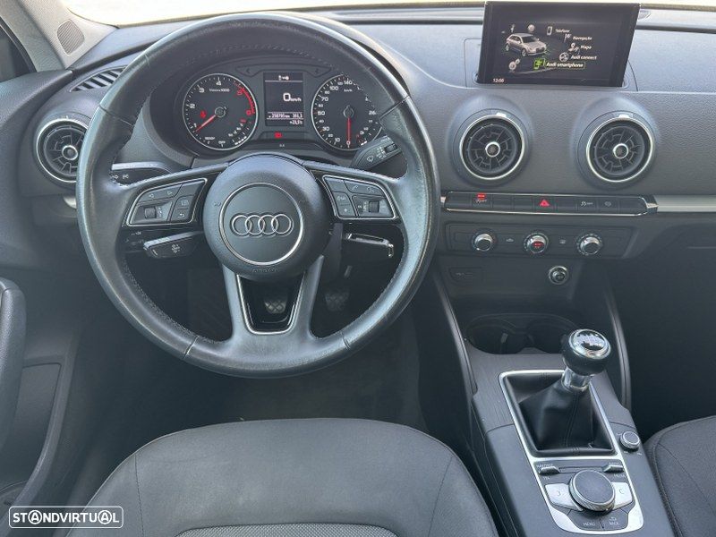 Audi A3 Sportback 2.0 TDI Design - 8