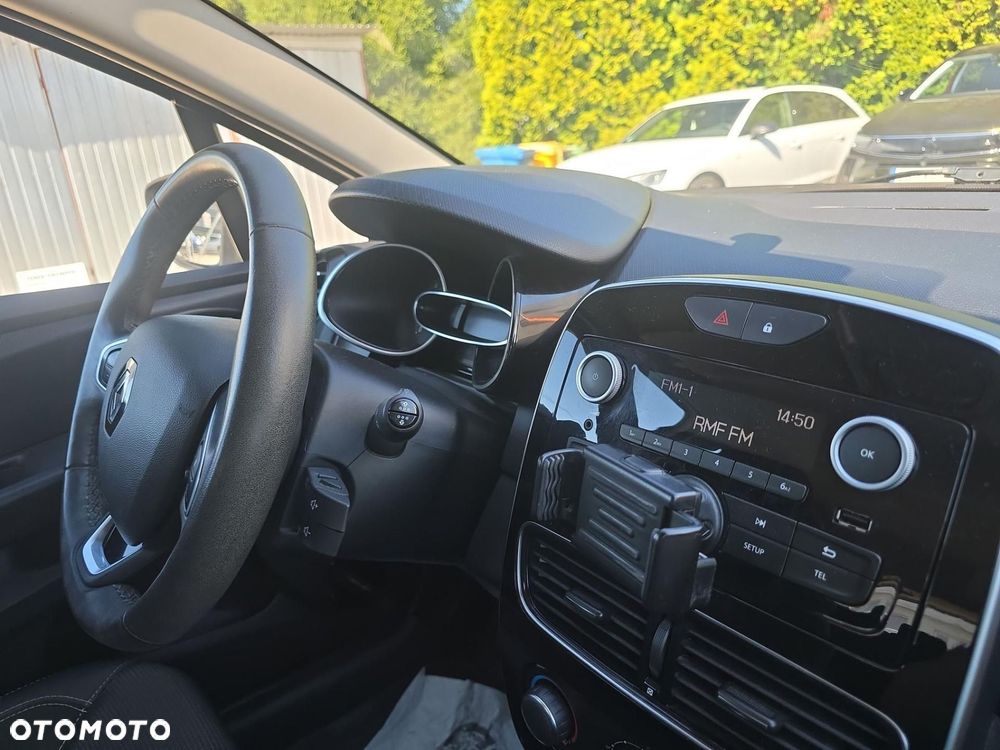 Renault Clio 1.2 16V Life - 22