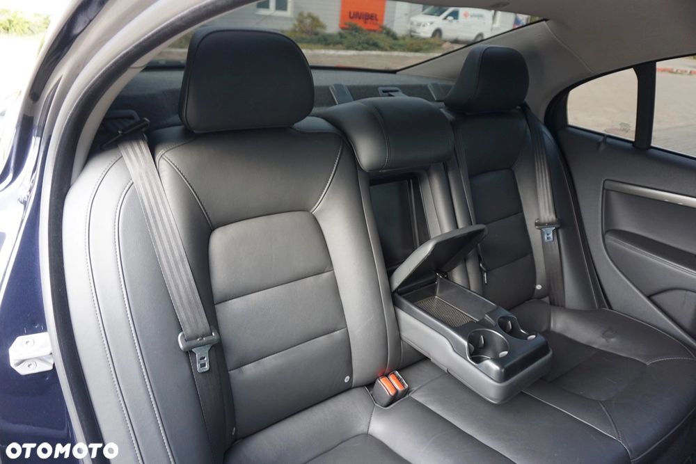 Volvo S80 - 37
