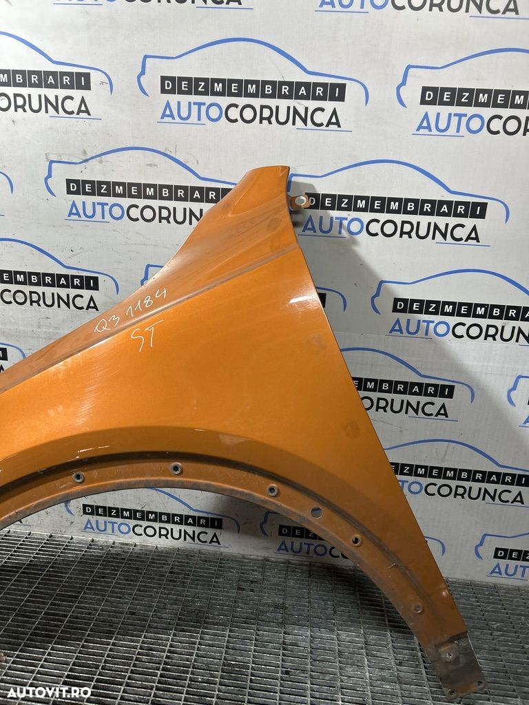 Aripa Stanga Fata AUDI Q3 2011 - 2018 4 Usi Portocaliu (1184) - 2