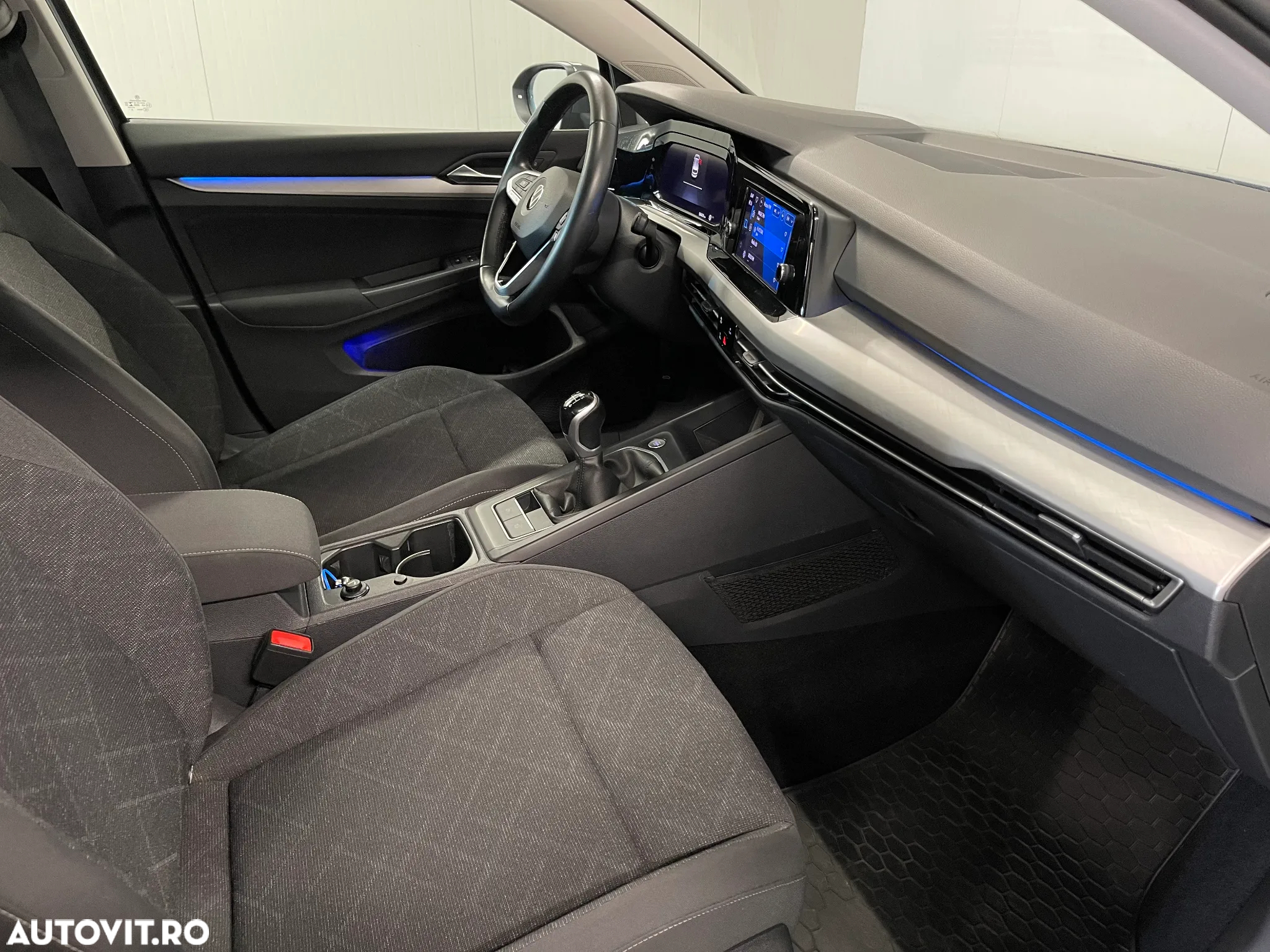 Volkswagen Golf 2.0 TDI Life - 11