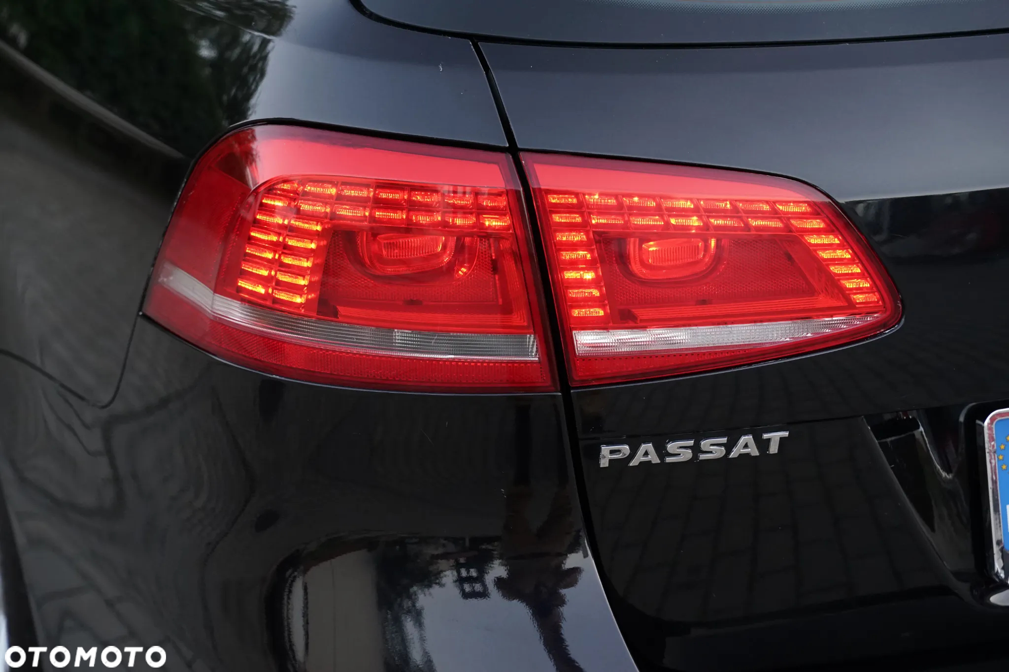 Volkswagen Passat - 12