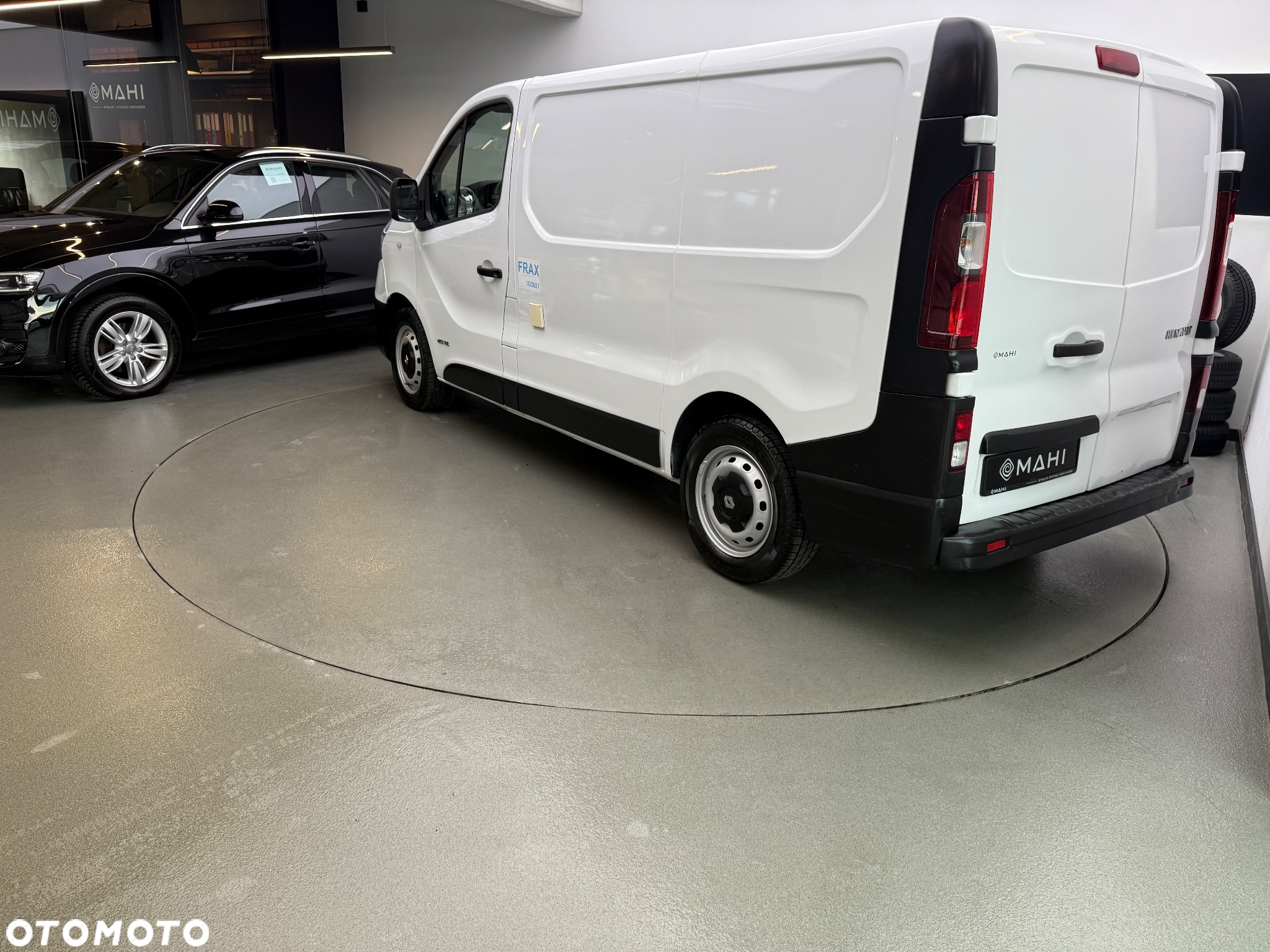 Renault Trafic - 10