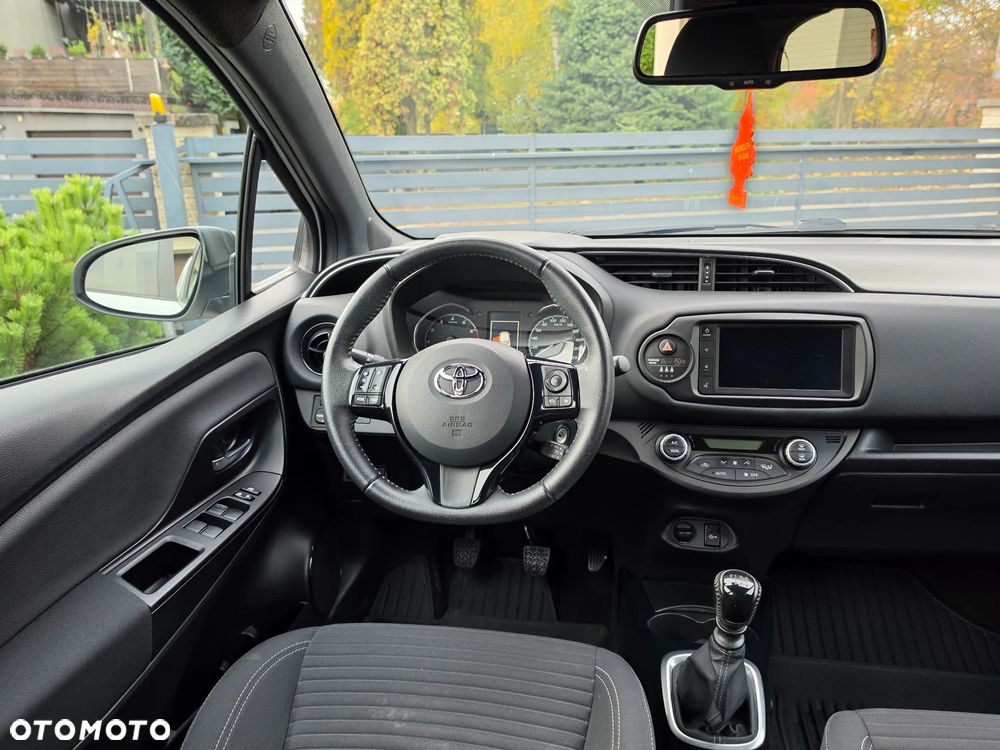 Toyota Yaris 1.5 Selection - 19