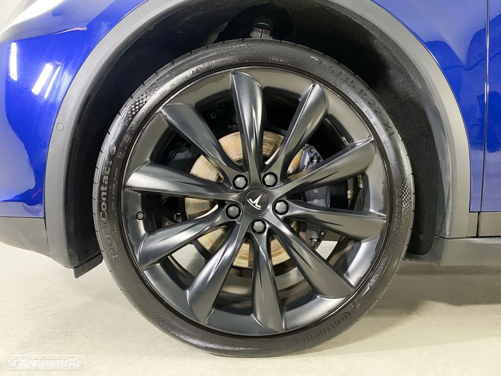 Tesla Model X 100D - 27