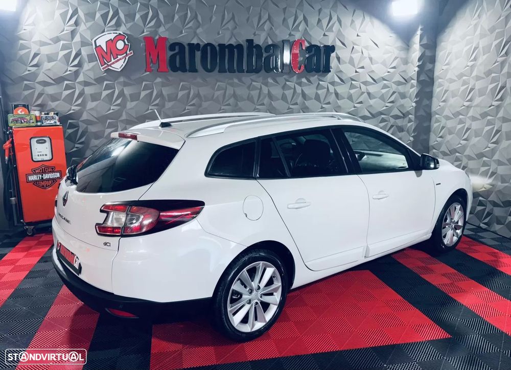 Renault Mégane Sport Tourer 1.5 dCi Bose Edition - 8