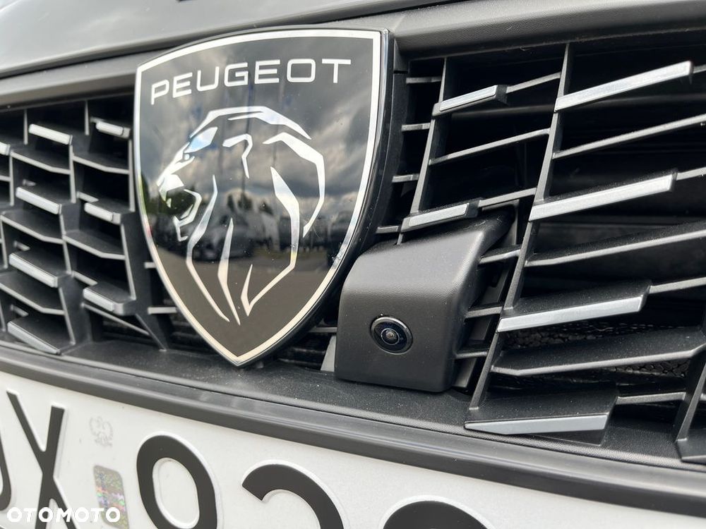 Peugeot 208 - 14