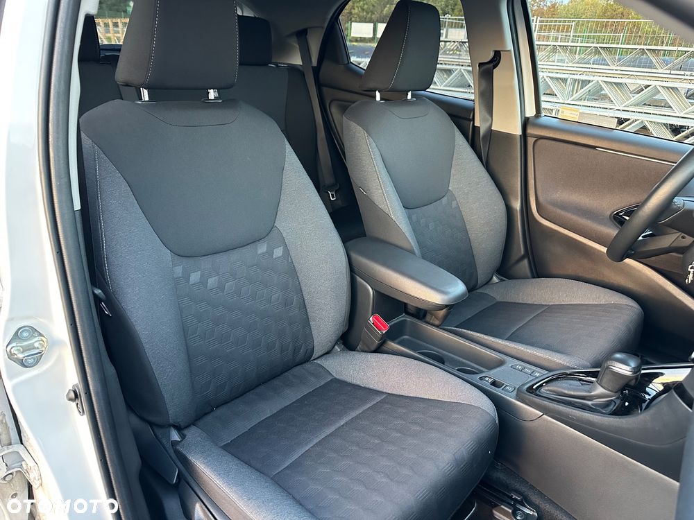 Toyota Yaris - 31
