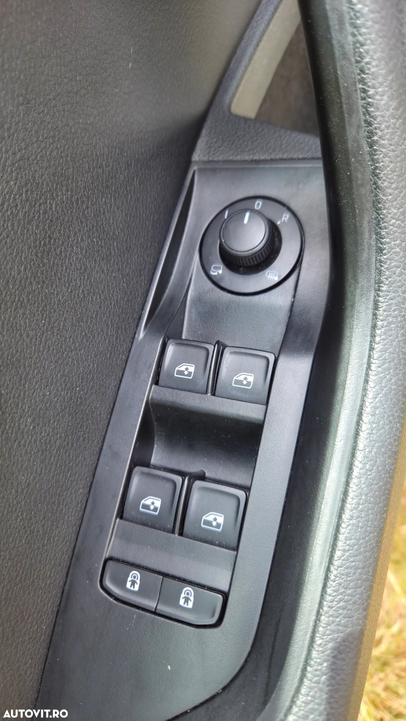Skoda Superb 2.0 TDI Style - 9