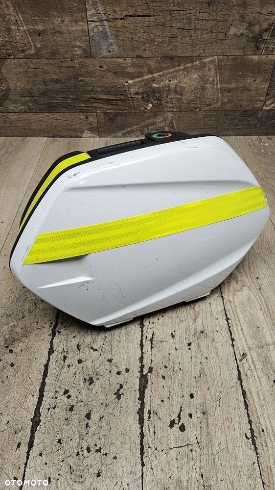 Kufer prawy Yamaha FJR 1300 / Tracer 900 / TDM 900 - 12