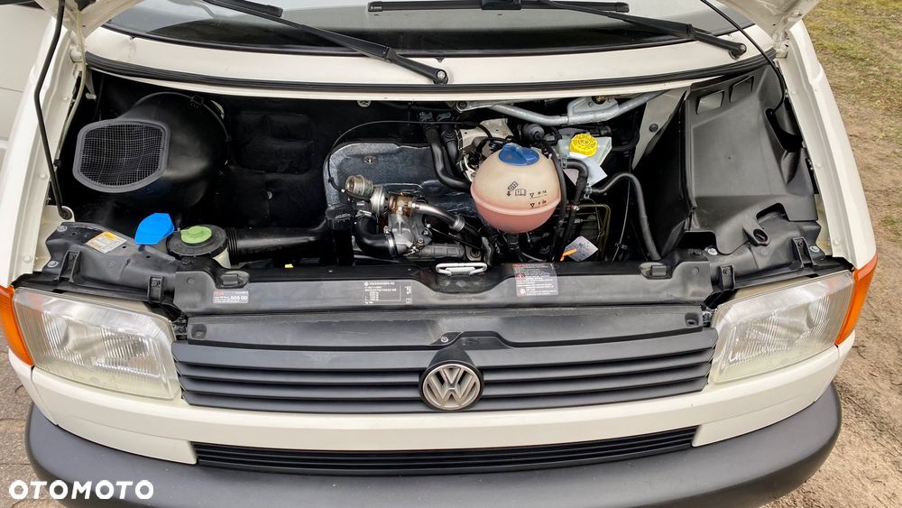 Volkswagen Transporter - 26