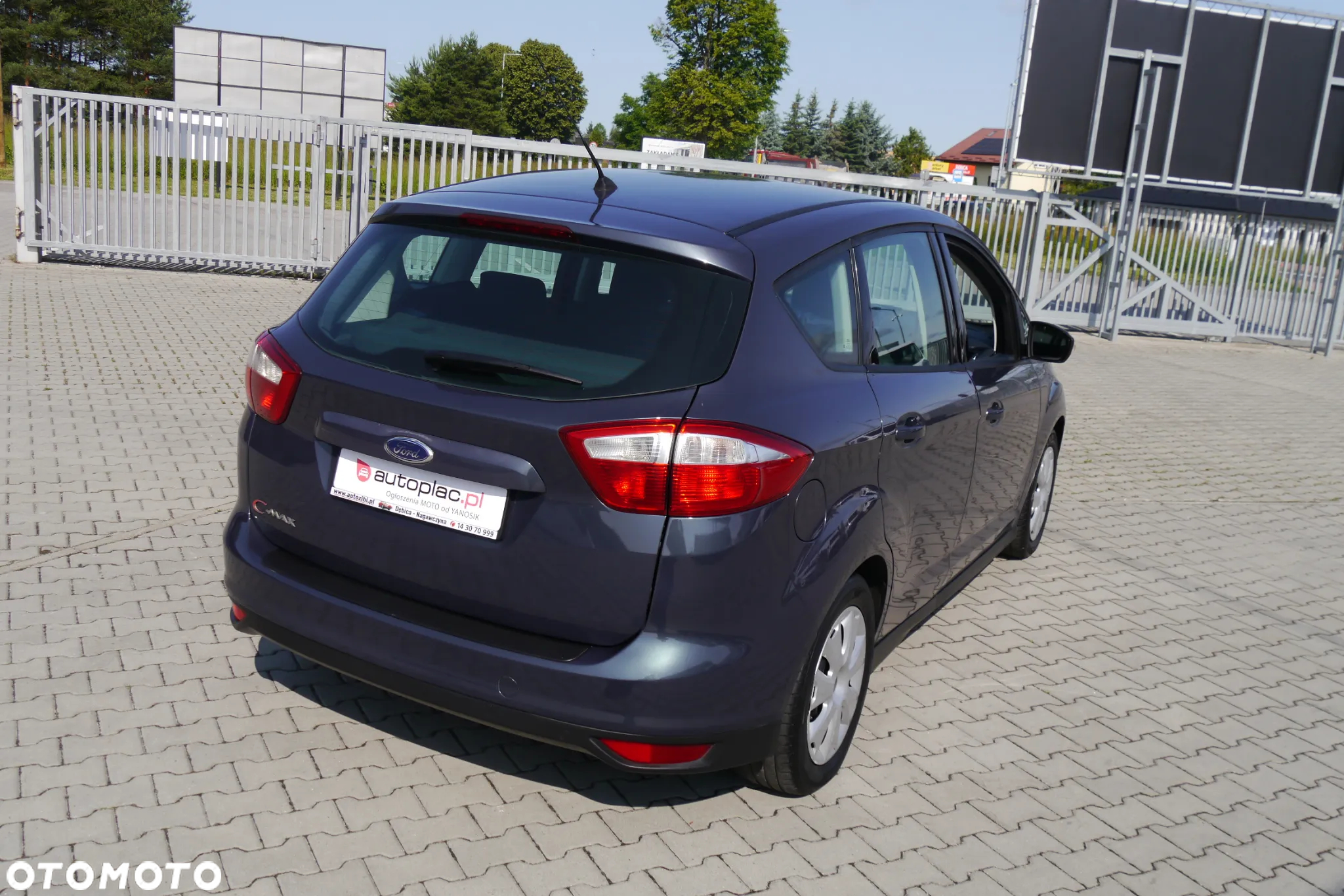 Ford C-MAX - 11