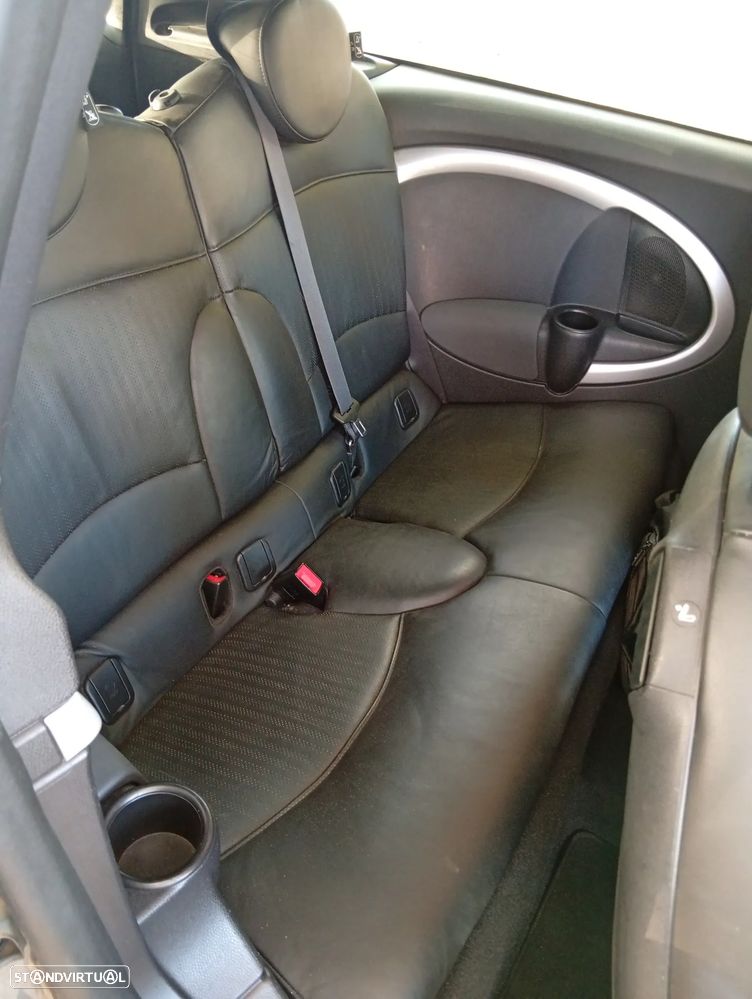 MINI Clubman John Cooper Works - 11